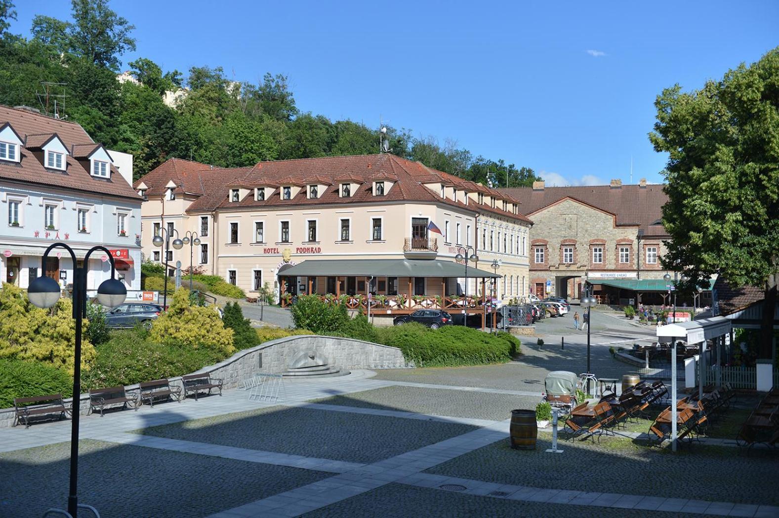 Hotel Podhrad Hluboká nad Vltavou Exterior foto